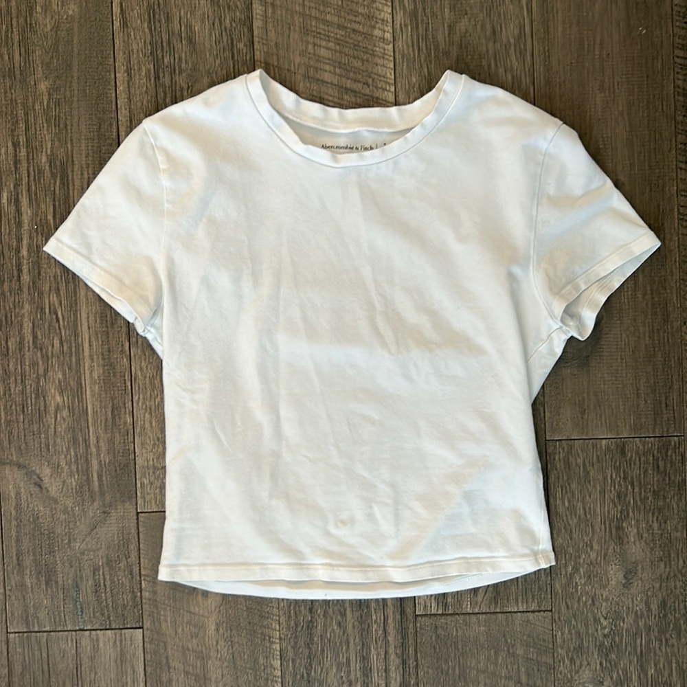Abercrombie & Fitch Essential Baby Tee, white, size small